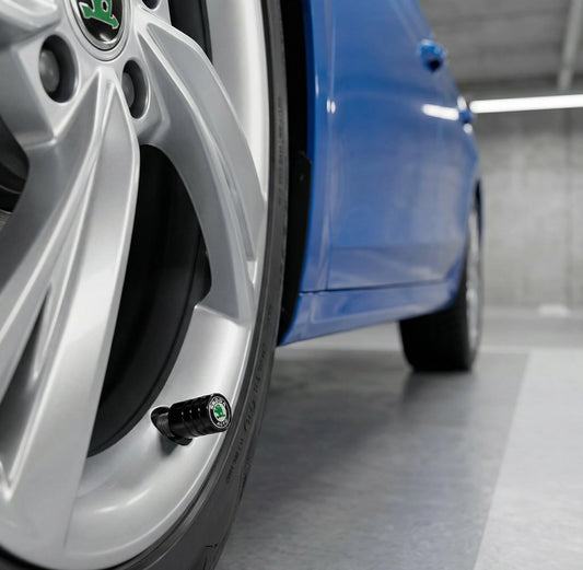 4 stk. Skoda Sort/Grøn Logo Ventilhætter Sort Aluminium