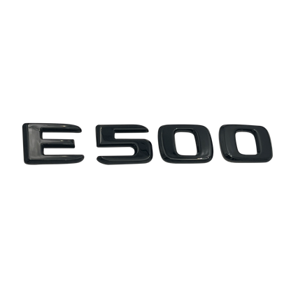 Sort Mercedes E500 Emblem