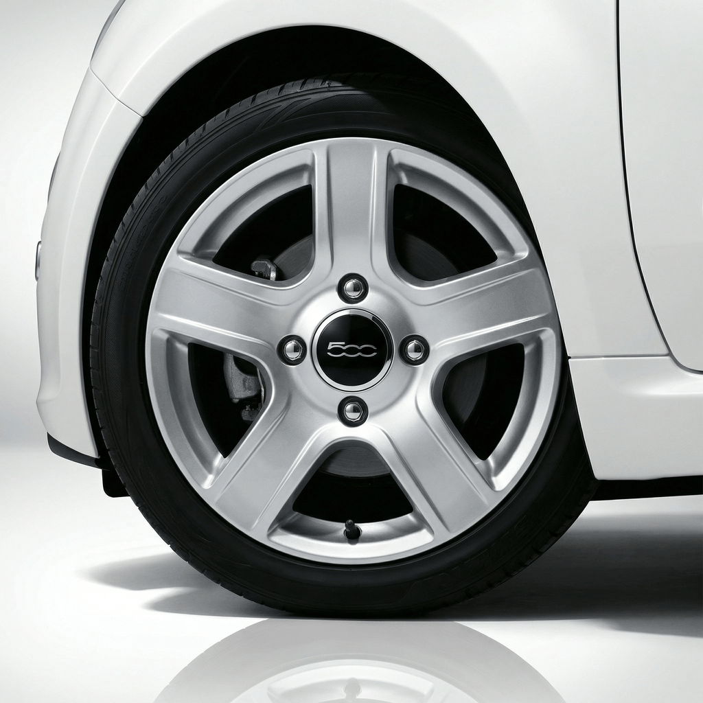 4 stk. Fiat 500 senterkopper i sort og krom 60 mm