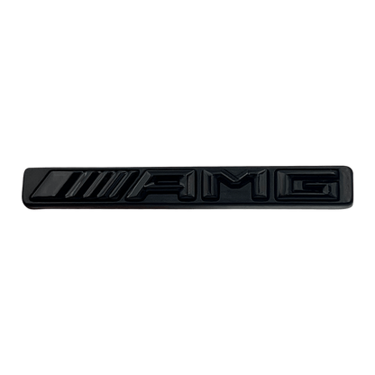 Blank Sort Mercedes AMG Grill Emblem