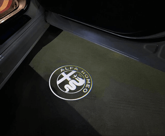 2 Stk. Alfa Romeo Logo Indstigningslys Sort/Hvid