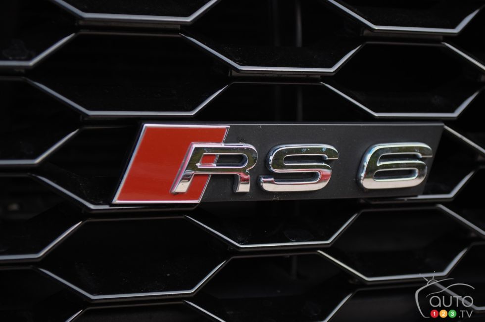 Chrome Audi RS6 Front Emblem Badge