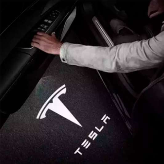 2 Stk. Tesla Logo Indstigningslys