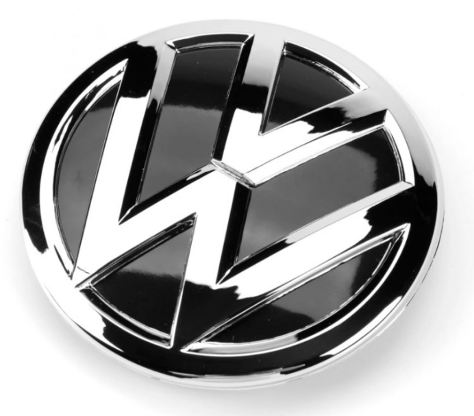 VW Golf 7 Bag Logo Chrome 112 mm